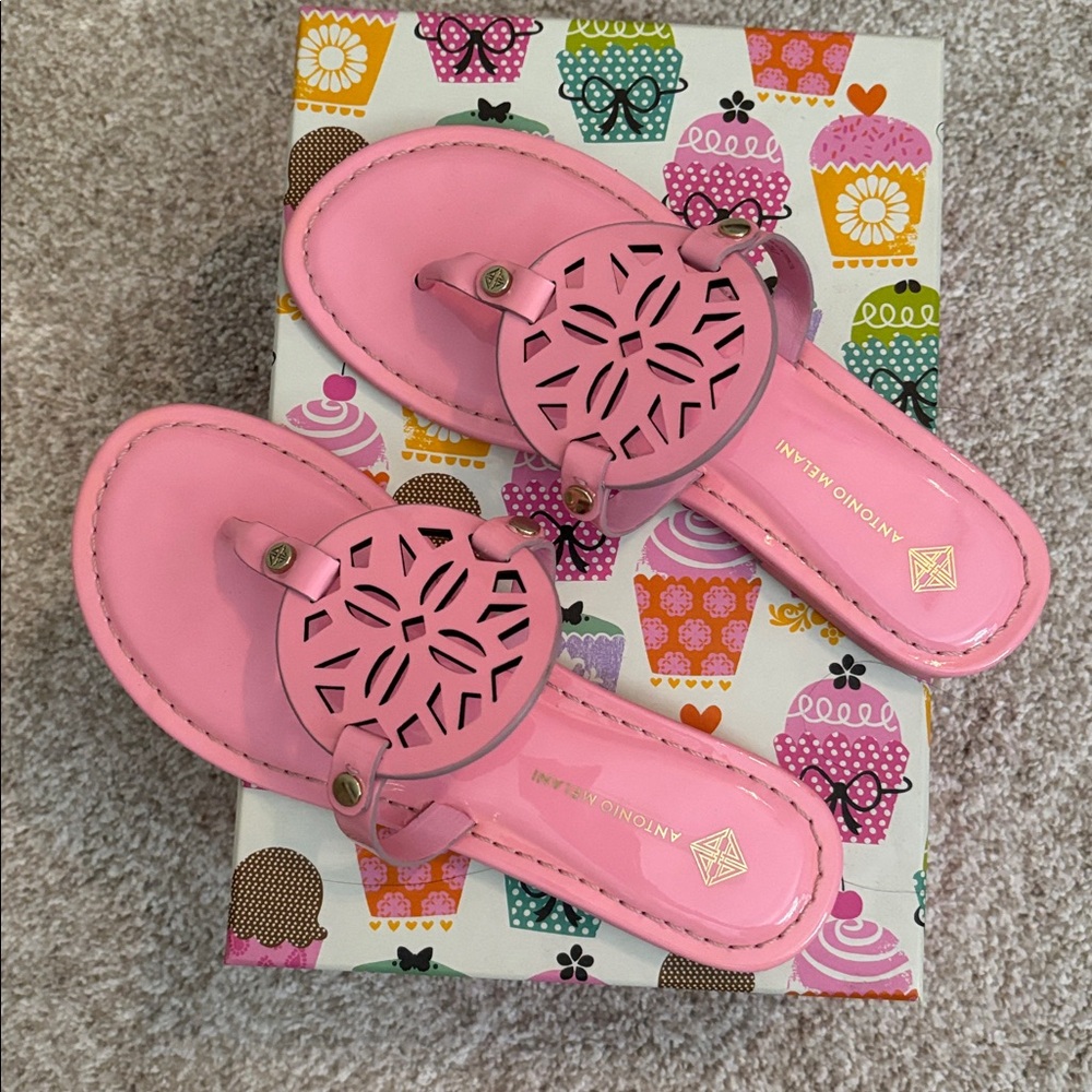 ANTONIO MELANI, CUTE & COMFY Bubblegum Pink Sandals. NEW!! 
SIZE 7   Reg. $79.99